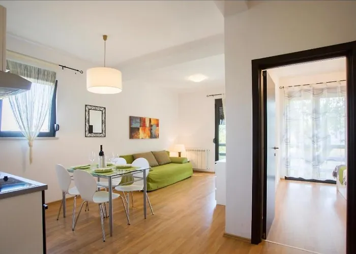 Karlo In Stinjan * Pula